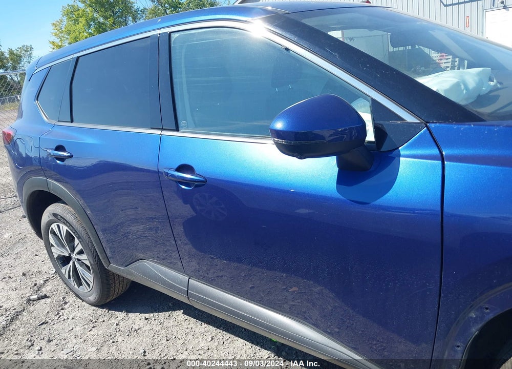 2021 NISSAN ROGUE SV INTELLIGENT AWD VIN: JN8AT3BB3MW228027