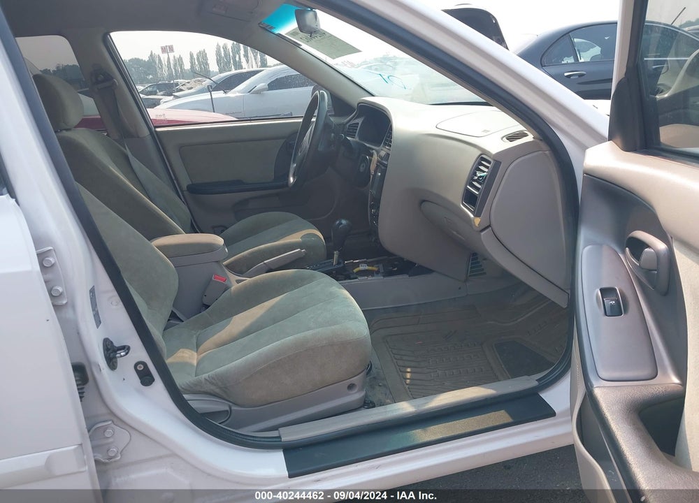 2003 HYUNDAI ELANTRA GLS/GT VIN: KMHDN45D13U678688