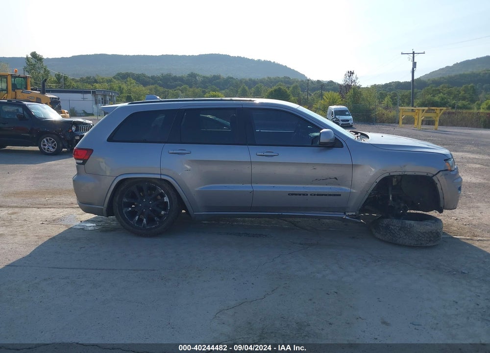 2017 JEEP GRAND CHEROKEE ALTITUDE 4X4 VIN: 1C4RJFAG6HC866363