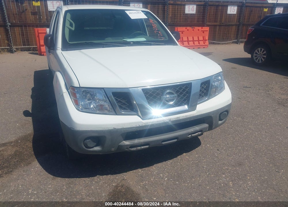 2018 NISSAN FRONTIER S VIN: 1N6BD0CT4JN748979