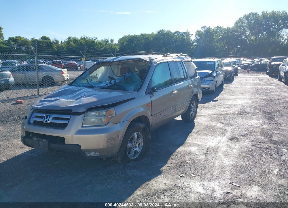 2006 HONDA PILOT EX VIN: 5FNYF18466B008080