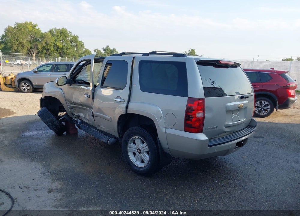 2008 CHEVROLET TAHOE LT VIN: 1GNFK13068R111611
