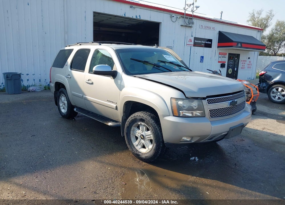 2008 CHEVROLET TAHOE LT VIN: 1GNFK13068R111611
