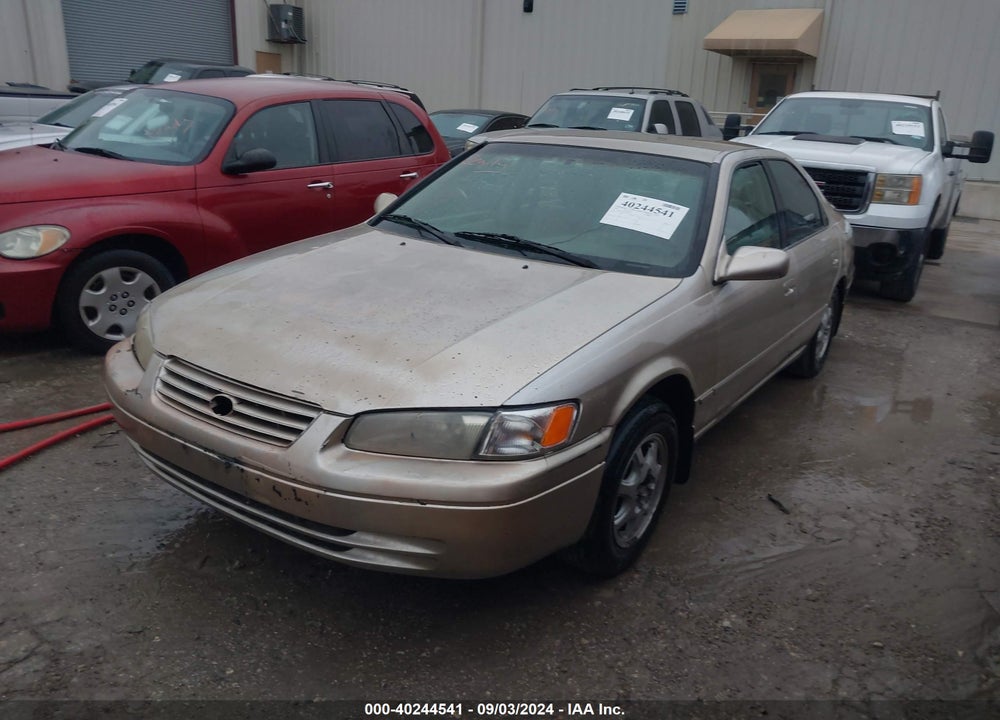1998 TOYOTA CAMRY LE VIN: JT2BG22K9W0197508