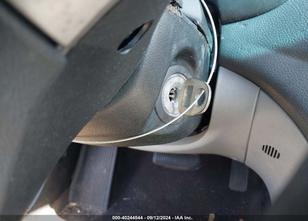 2010 HYUNDAI ELANTRA GLS VIN: KMHDU4AD5AU865521