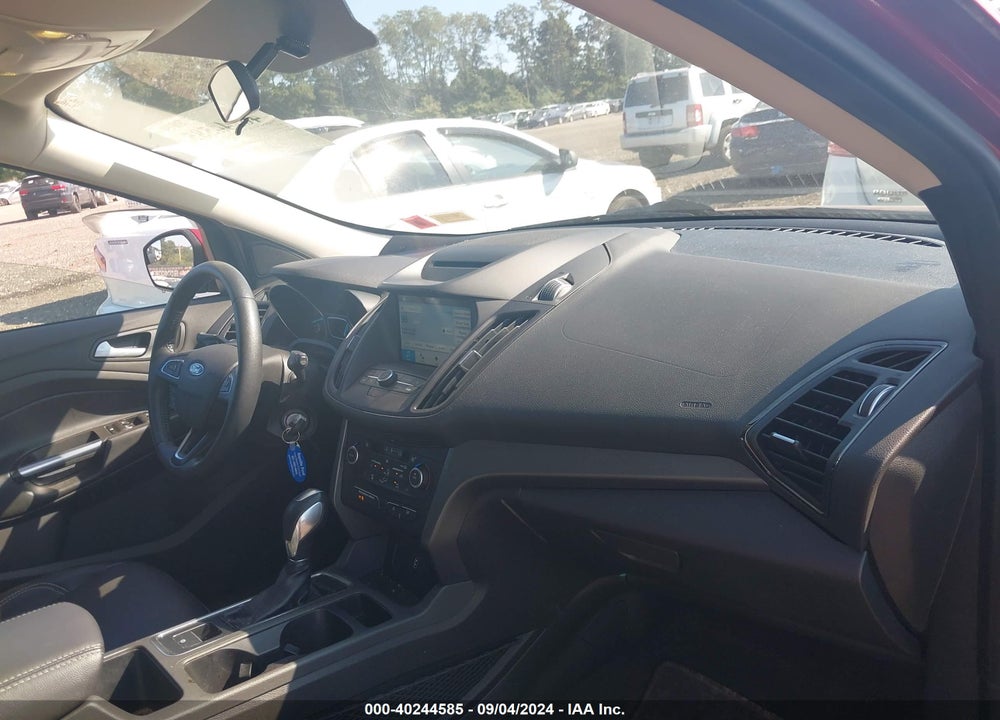 2018 FORD ESCAPE SEL VIN: 1FMCU9HD7JUB30215
