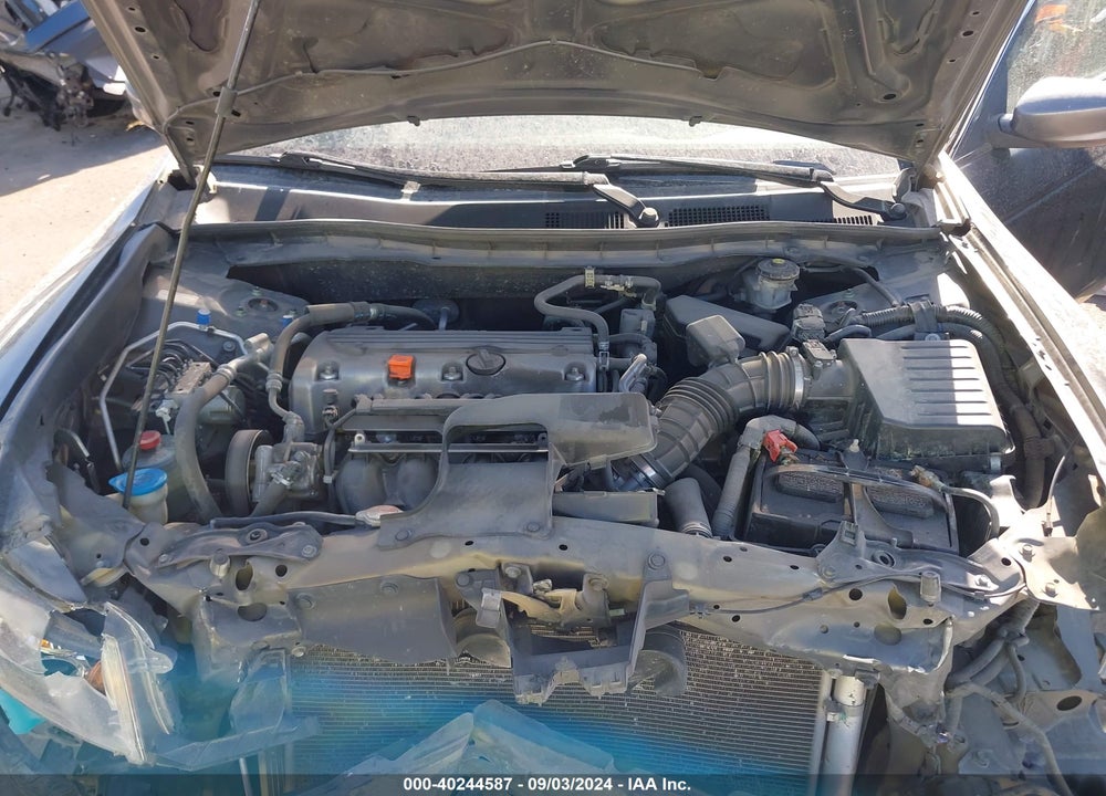 2011 HONDA ACCORD 2.4 LX-P VIN: 1HGCP2F45BA062099