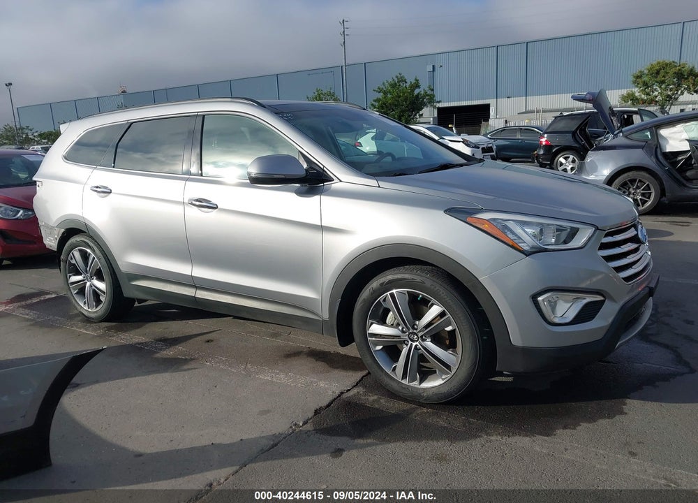 2015 HYUNDAI SANTA FE LIMITED VIN: KM8SR4HF4FU121111