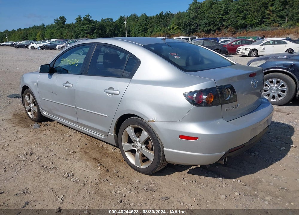 2006 MAZDA 3 S TOURING VIN: JM1BK324761518212