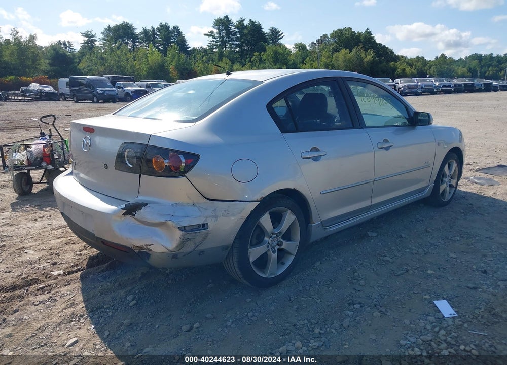 2006 MAZDA 3 S TOURING VIN: JM1BK324761518212