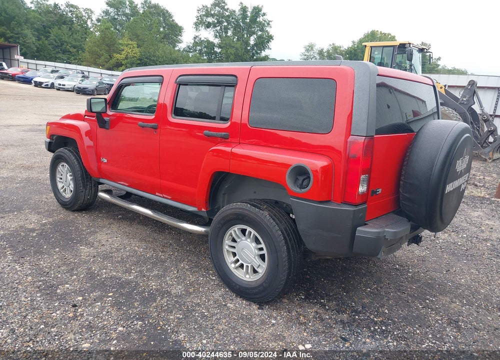 2010 HUMMER H3 SUV VIN: 5GTMNGEE9A8122285