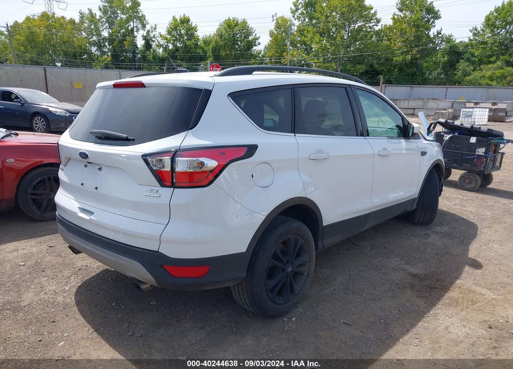 2018 FORD ESCAPE VIN: 1FMCU0GDXJUD28476