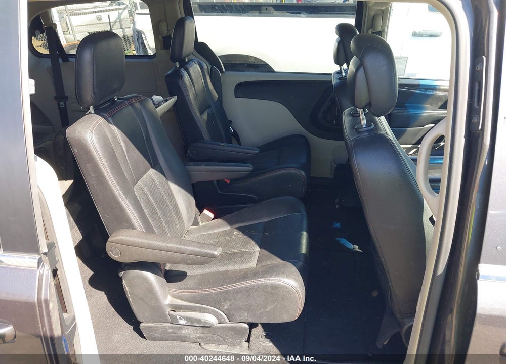 2016 CHRYSLER TOWN & COUNTRY TOURING VIN: 2C4RC1BG1GR173542