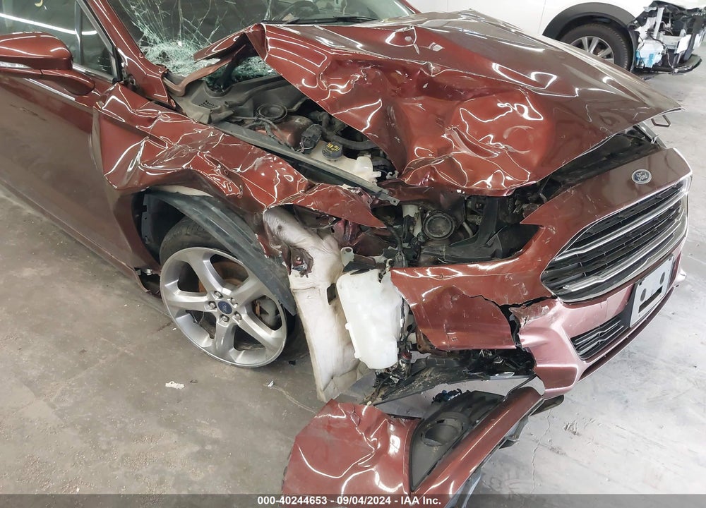 2015 FORD FUSION SE VIN: 3FA6P0H77FR114504