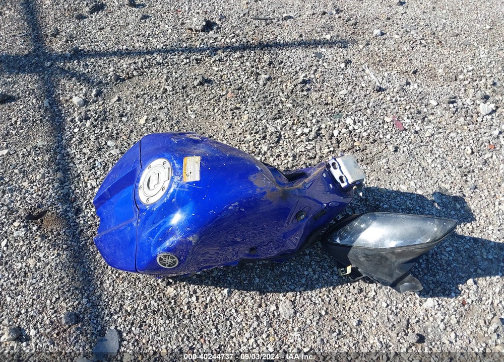 2012 YAMAHA YZFR1 C VIN: JYARN23Y7CA002795