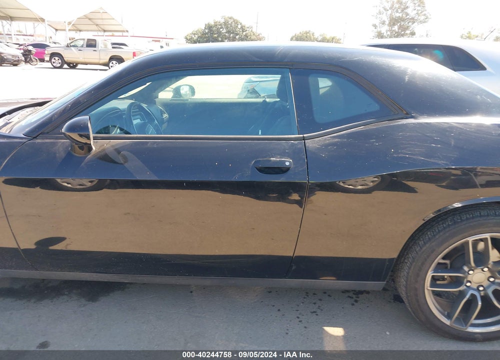 2016 DODGE CHALLENGER SXT VIN: 2C3CDZAG3GH291024