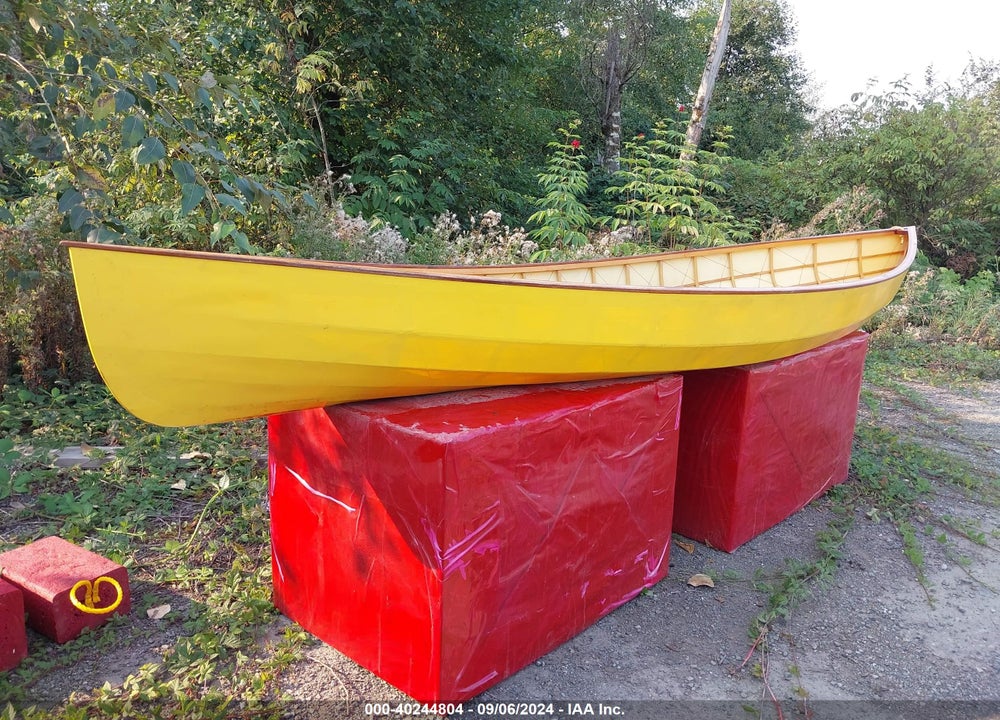 1996 HOMEMADE 12 FT CANOE VIN: 078812