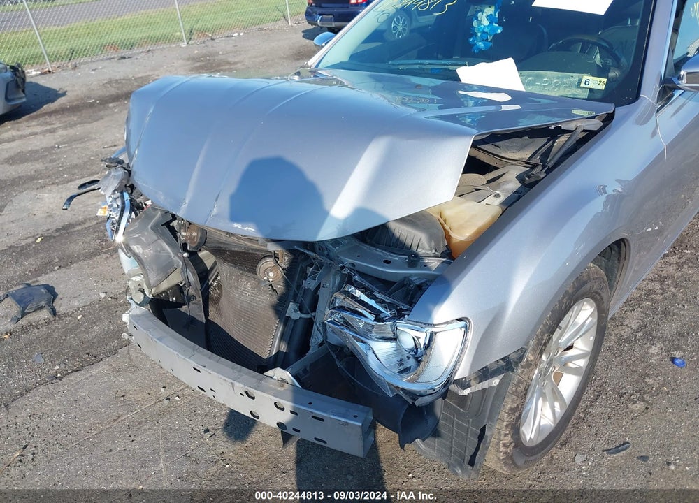 2016 CHRYSLER 300C VIN: 2C3CCAEG2GH243433