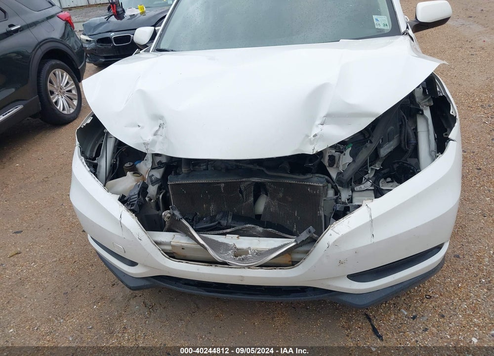 2016 HONDA HR-V LX VIN: 3CZRU5H31GM752850