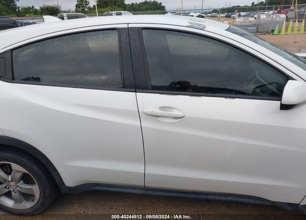 2016 HONDA HR-V LX VIN: 3CZRU5H31GM752850