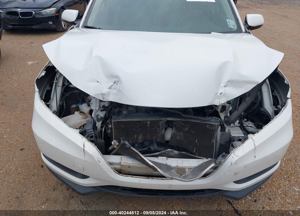 2016 HONDA HR-V LX VIN: 3CZRU5H31GM752850