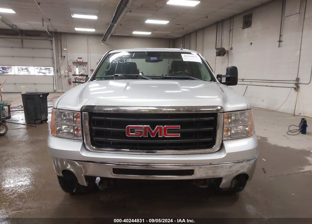 2011 GMC SIERRA 1500 SLT VIN: 1GTR2WE33BZ277084