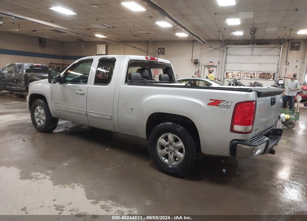 2011 GMC SIERRA 1500 SLT VIN: 1GTR2WE33BZ277084