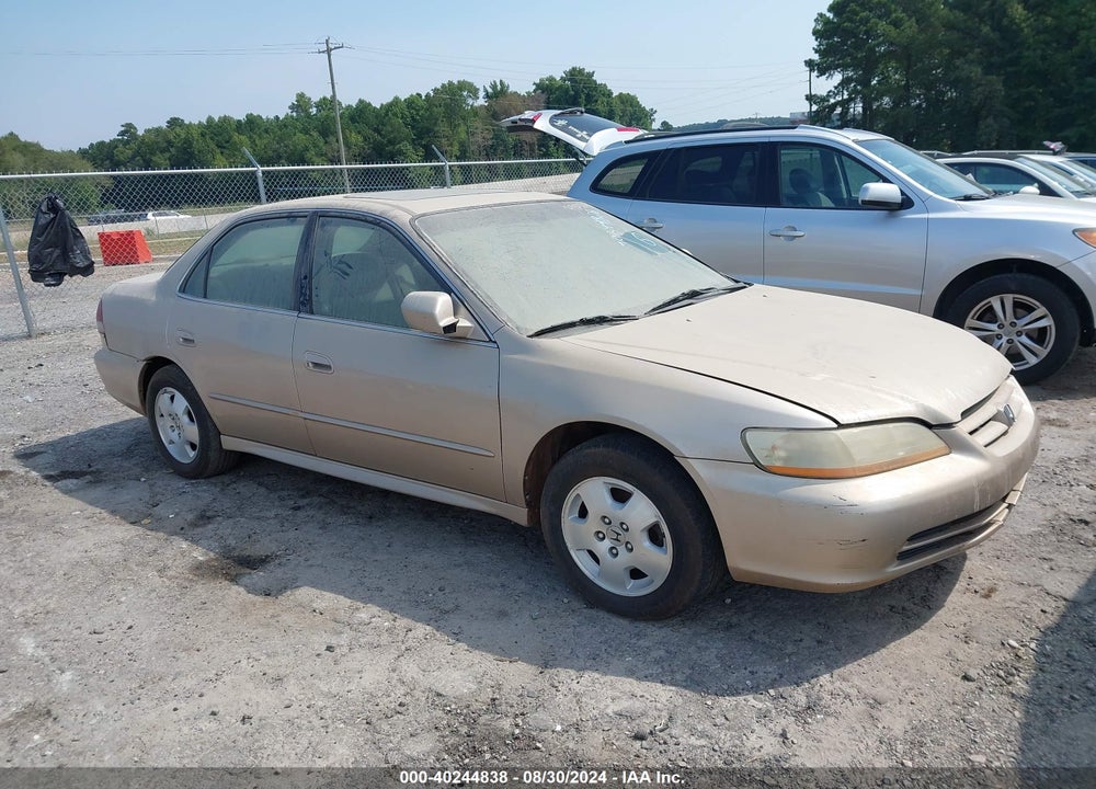 2001 HONDA ACCORD 3.0 EX VIN: 1HGCG16511A081654