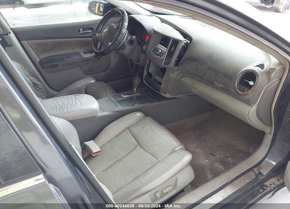 2009 NISSAN MAXIMA 3.5 SV VIN: 1N4AA51E19C813809