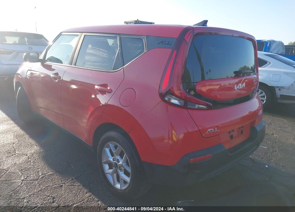 2022 KIA SOUL LX VIN: KNDJ23AU7N7158299