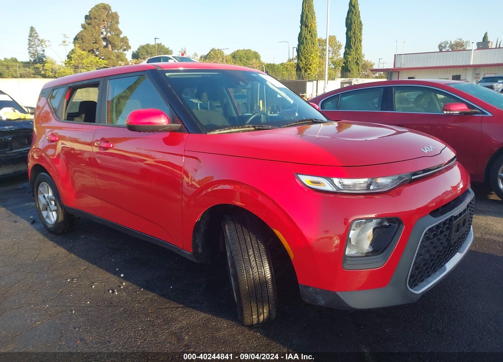 2022 KIA SOUL LX VIN: KNDJ23AU7N7158299
