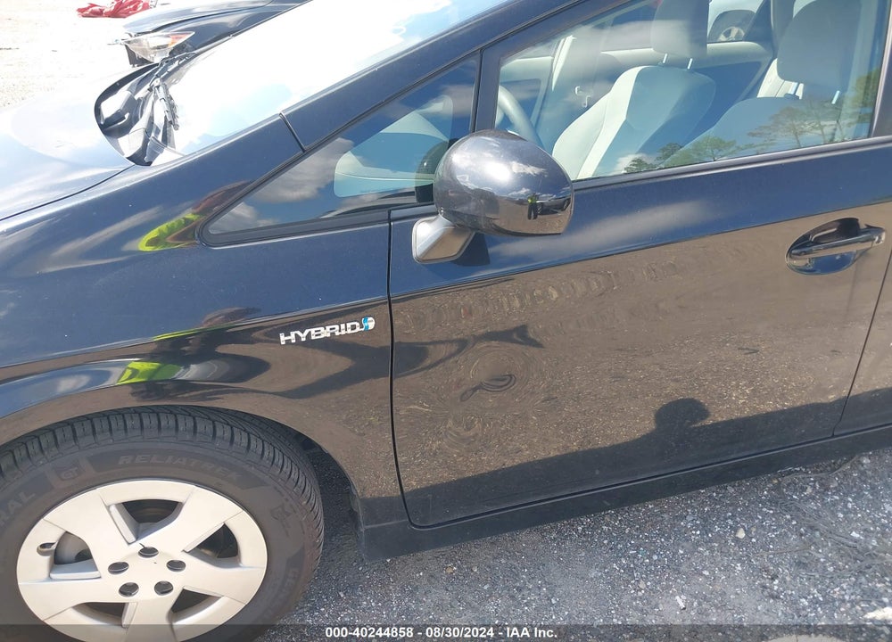 2010 TOYOTA PRIUS II VIN: JTDKN3DUXA1305591