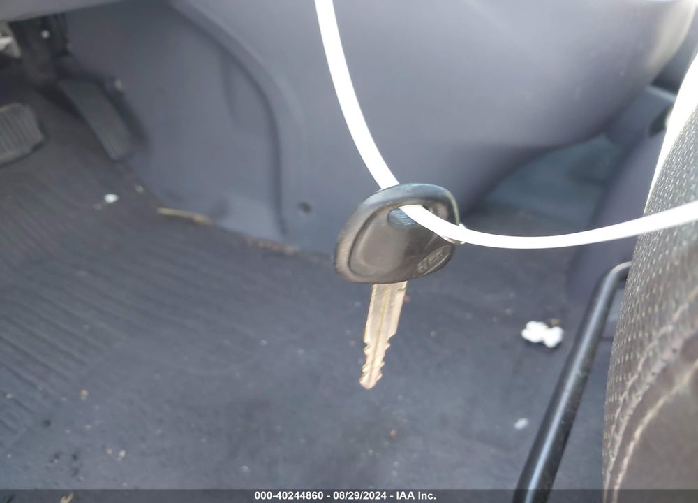 2005 HYUNDAI TUCSON VIN: KM8JN12D65U169902