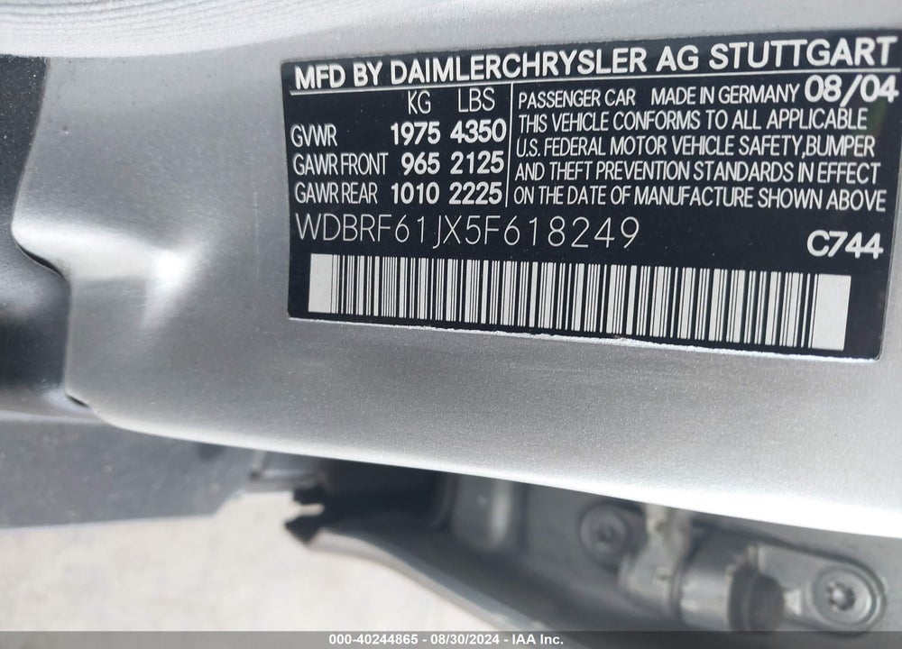 2005 MERCEDES-BENZ C 240 LUXURY VIN: WDBRF61JX5F618249