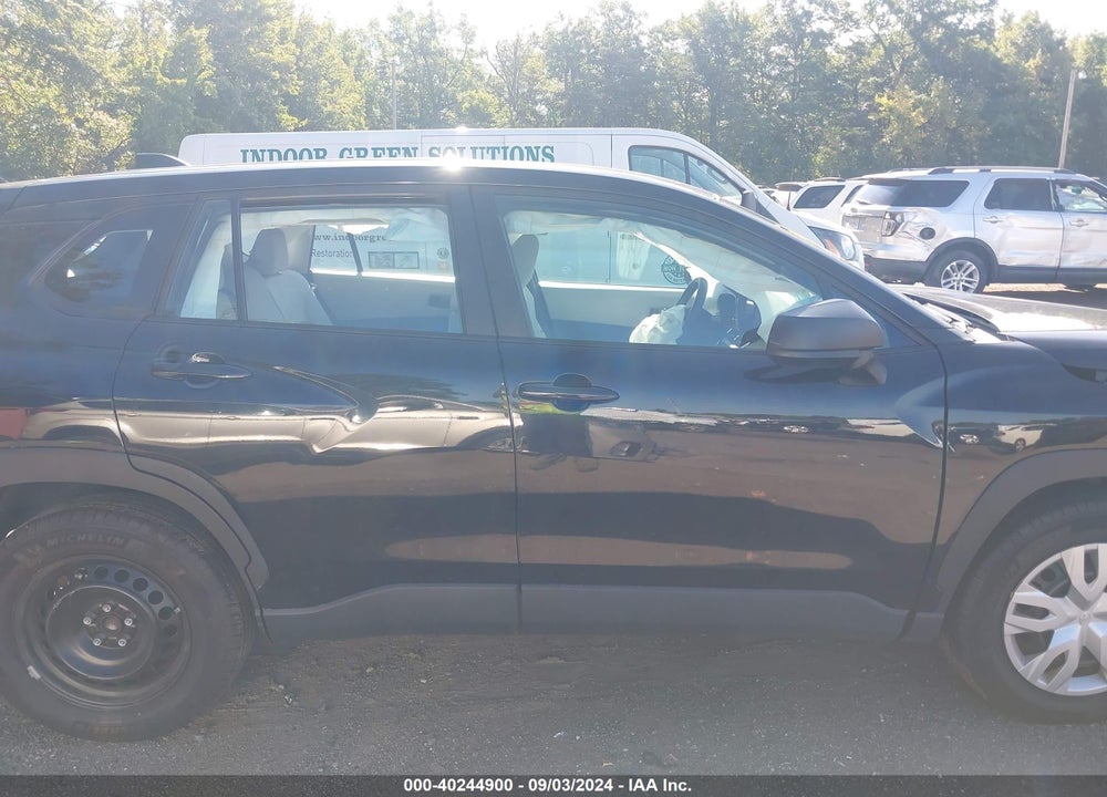 2023 TOYOTA COROLLA CROSS L VIN: 7MUAAAAG2PV049488