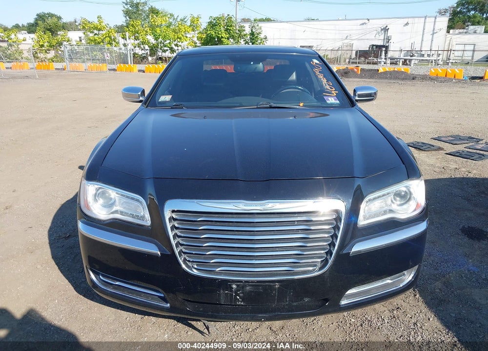 2013 CHRYSLER 300 MOTOWN VIN: 2C3CCAAG2DH509311