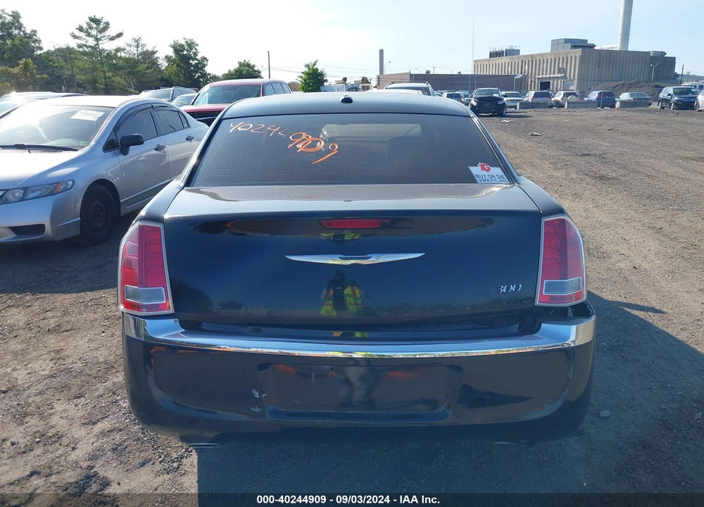 2013 CHRYSLER 300 MOTOWN VIN: 2C3CCAAG2DH509311
