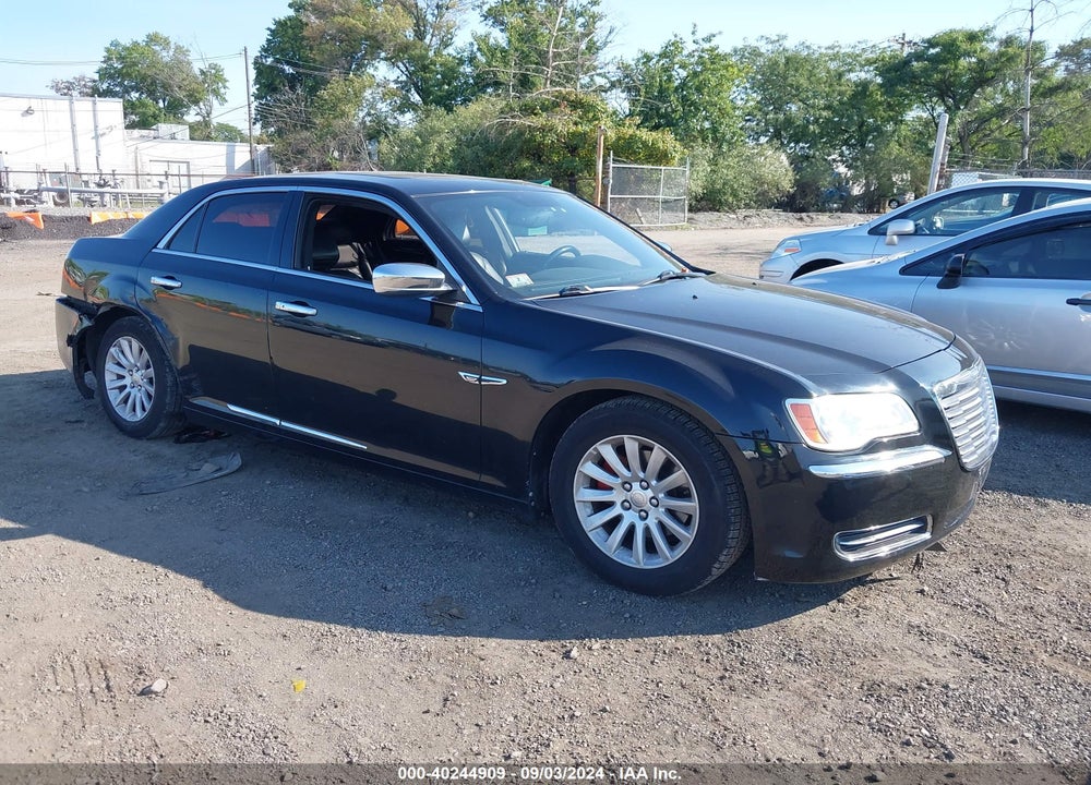 2013 CHRYSLER 300 MOTOWN VIN: 2C3CCAAG2DH509311
