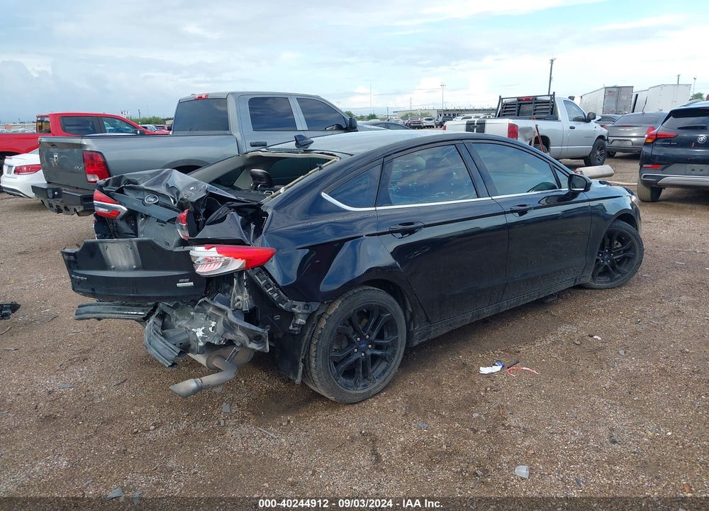2019 FORD FUSION SE VIN: 3FA6P0HD7KR250213