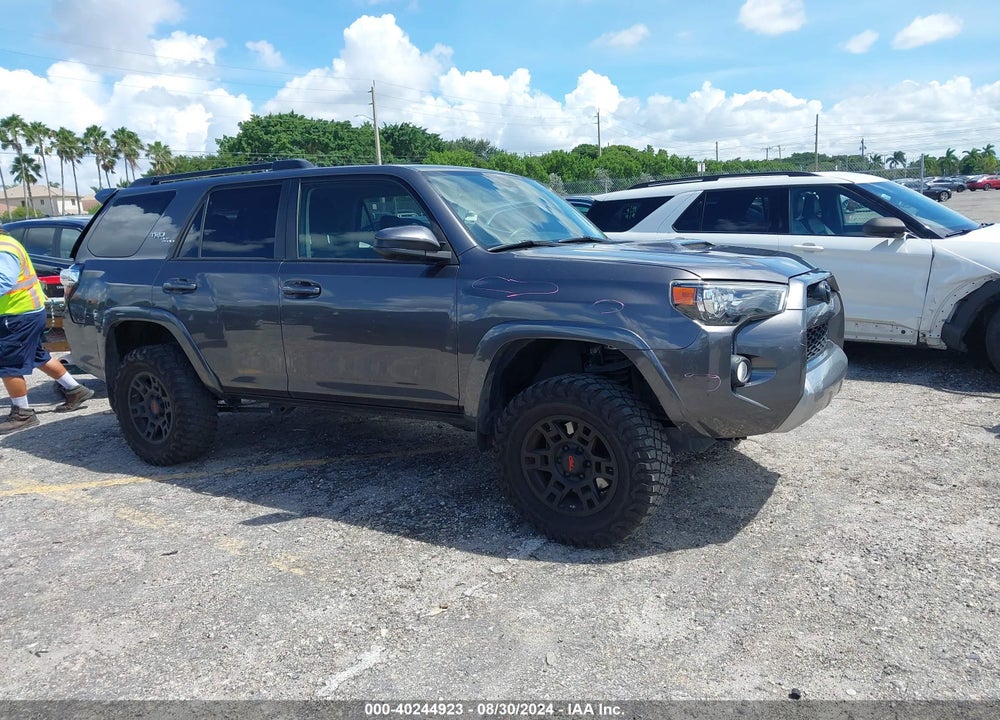 2019 TOYOTA 4RUNNER TRD OFF ROAD VIN: JTEBU5JR3K5678928
