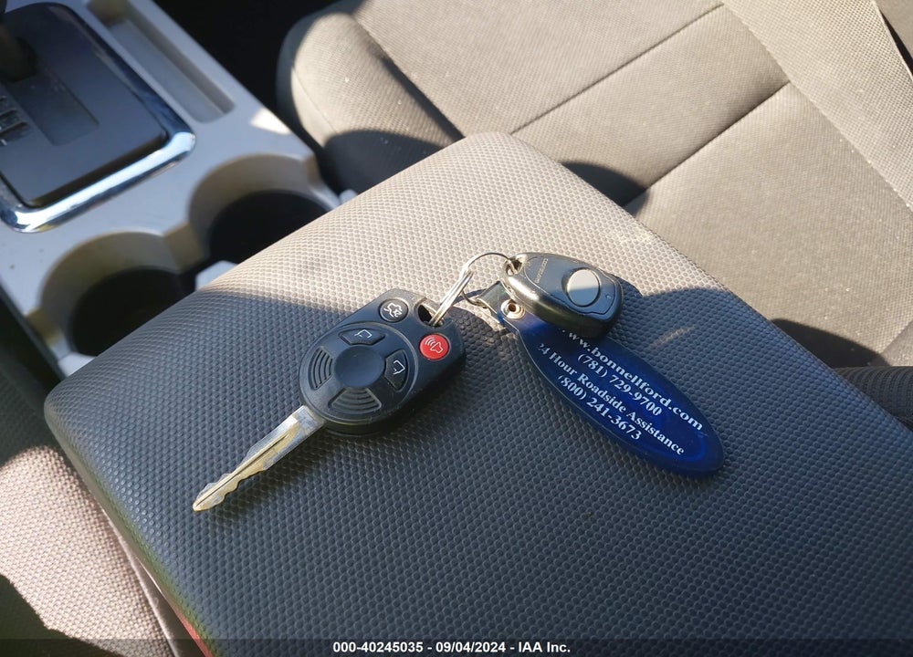 2010 FORD ESCAPE XLT VIN: 1FMCU0DG7AKA52316