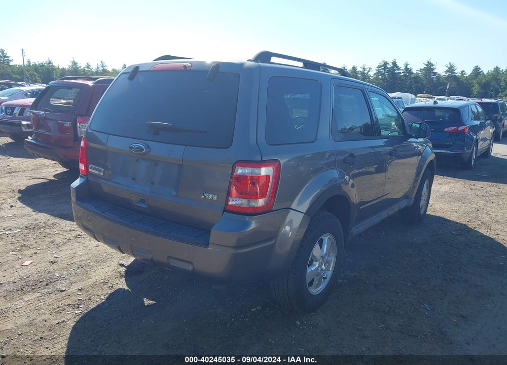 2010 FORD ESCAPE XLT VIN: 1FMCU0DG7AKA52316