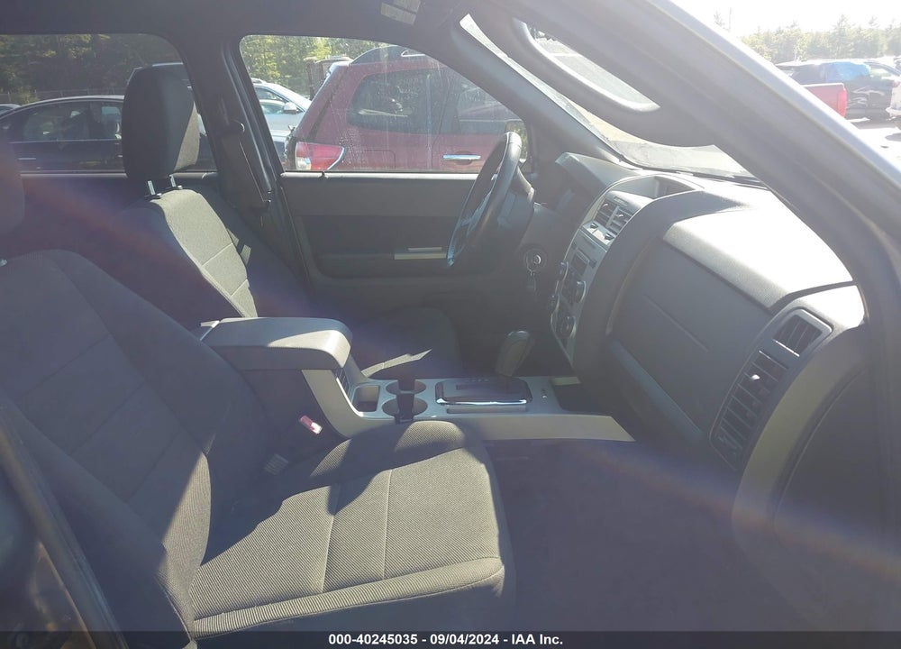 2010 FORD ESCAPE XLT VIN: 1FMCU0DG7AKA52316