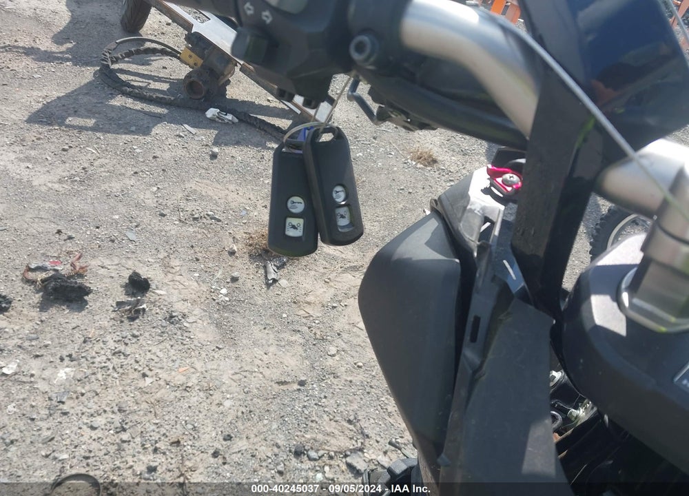 2022 HONDA ADV150 A VIN: MLHKF3852N5102576