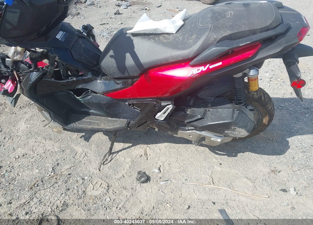 2022 HONDA ADV150 A VIN: MLHKF3852N5102576