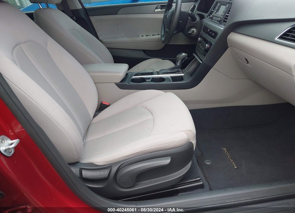 2015 HYUNDAI SONATA SE VIN: 5NPE24AF6FH133173