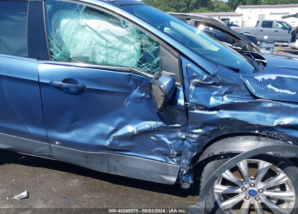 2018 FORD ESCAPE TITANIUM VIN: 1FMCU0J91JUB35220