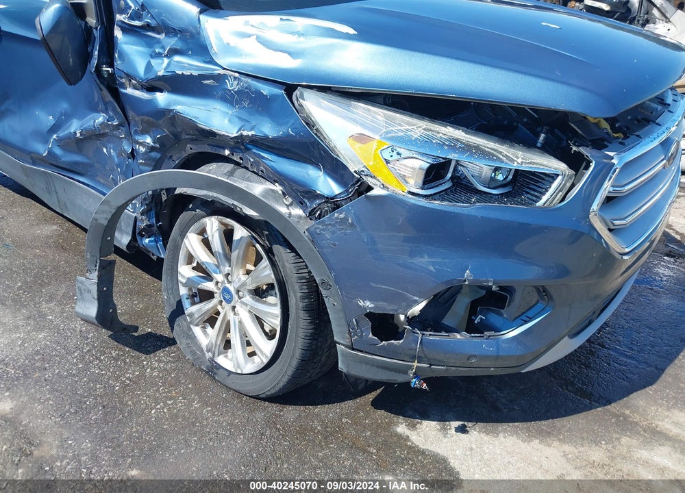 2018 FORD ESCAPE TITANIUM VIN: 1FMCU0J91JUB35220