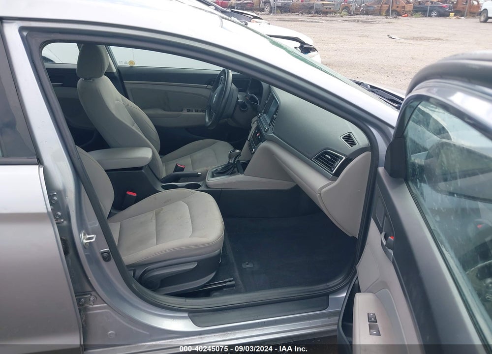2017 HYUNDAI ELANTRA ECO VIN: 5NPD94LAXHH121510