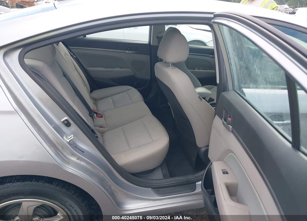 2017 HYUNDAI ELANTRA ECO VIN: 5NPD94LAXHH121510